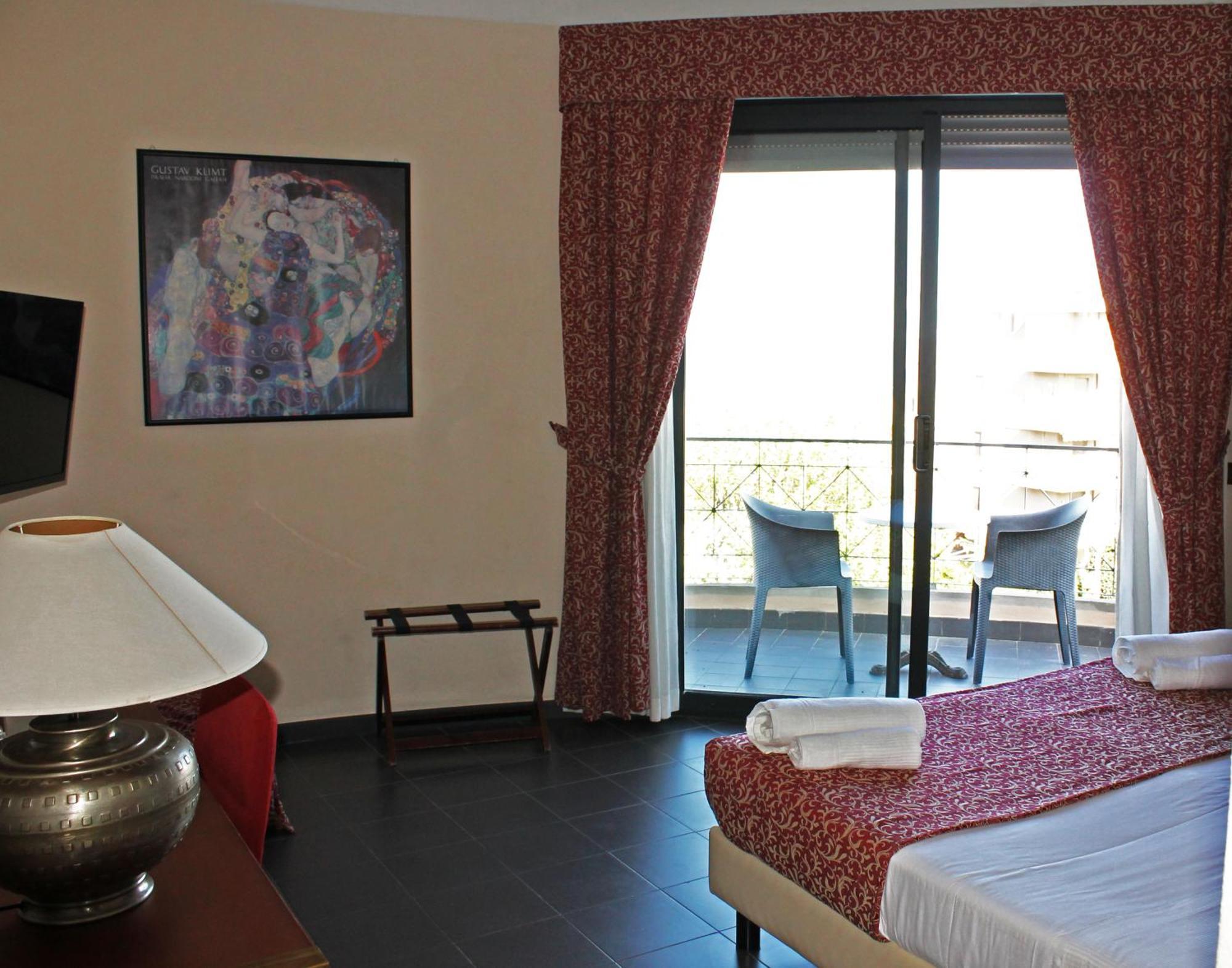 Hotel Nettunia Ріміні Номер фото